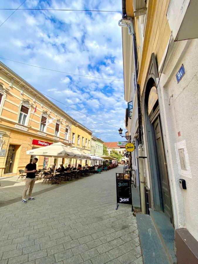 Top Center Apartment Novi Sad Exterior photo